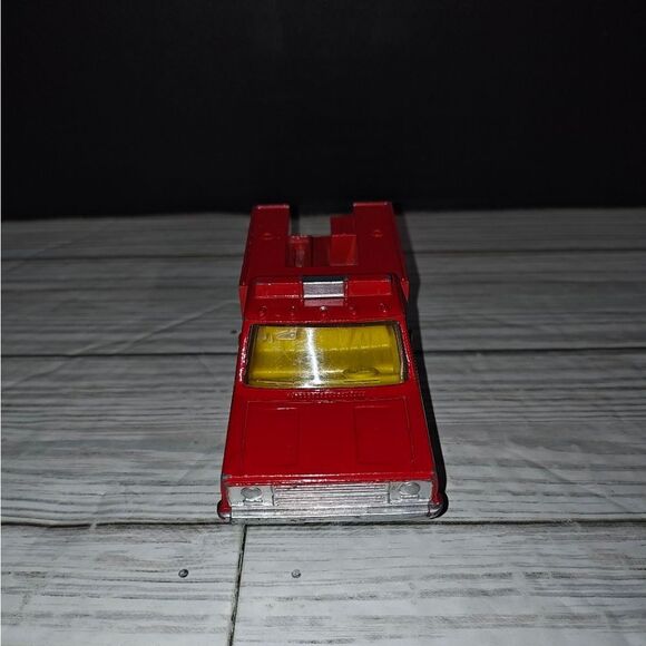 Dinky Toys No. 267 Emergency Paramedic Truck Squad 51 LA County Toy Car England - Picture 4 of 9